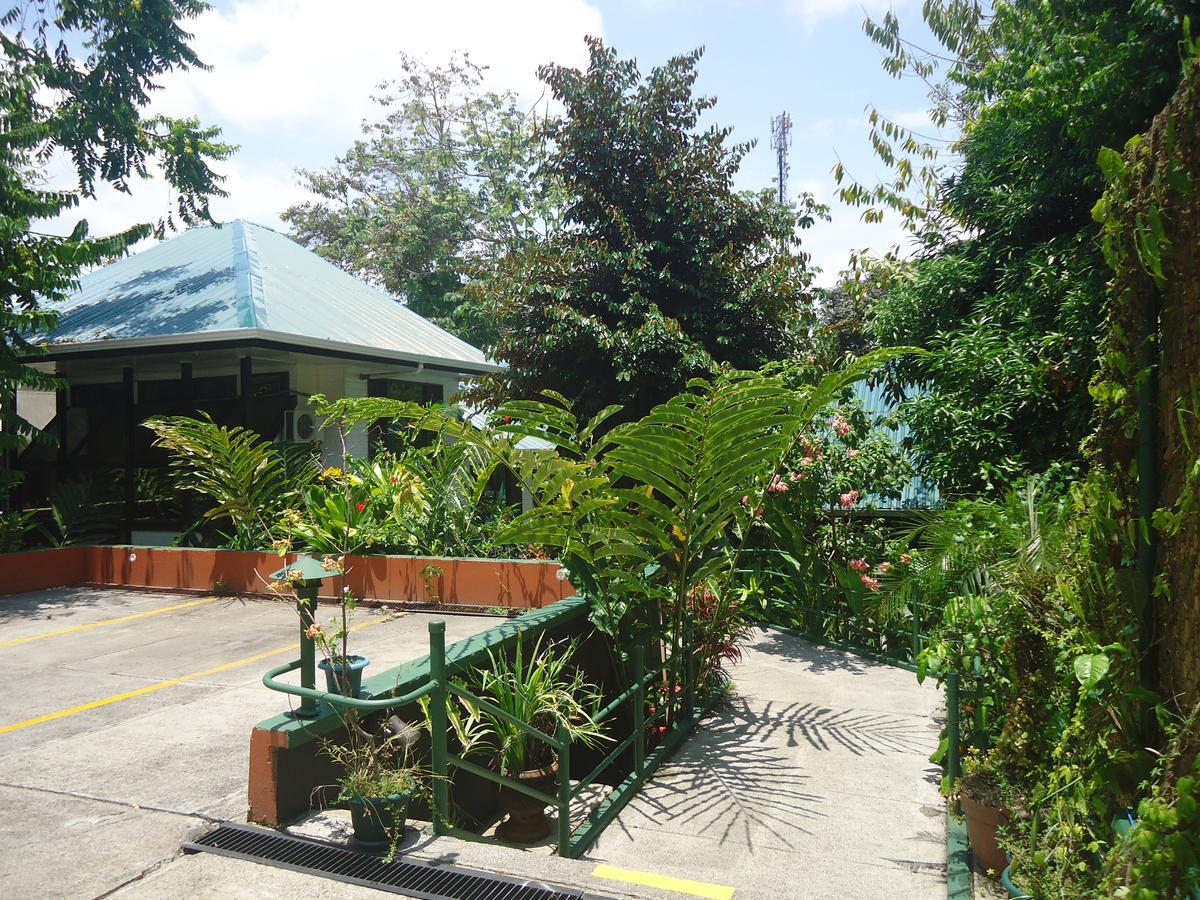 Hotel Mandarina Quepos Eksteriør billede