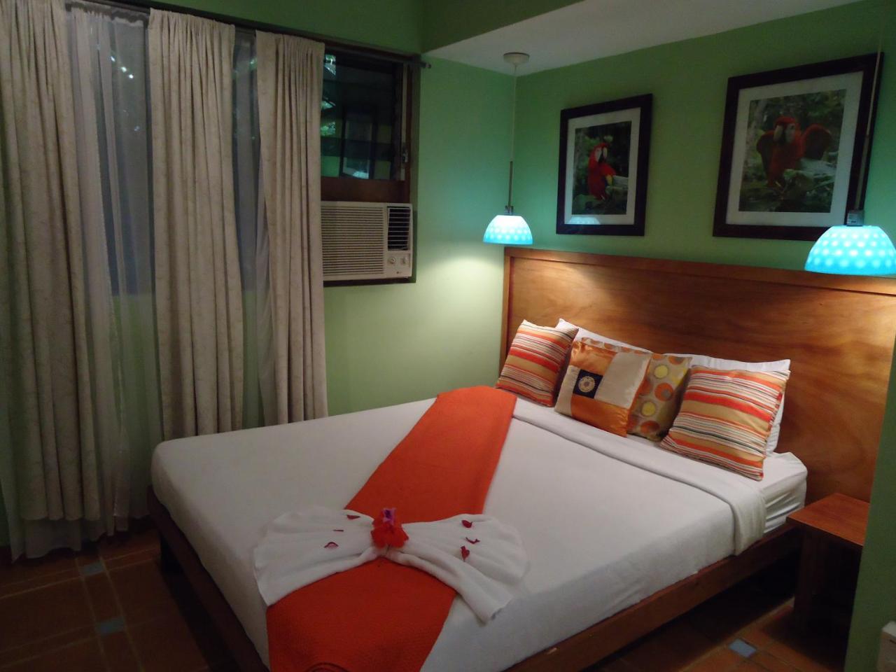 Hotel Mandarina Quepos Eksteriør billede
